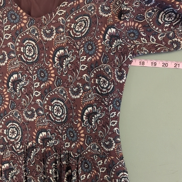 Garnet Hill Dress 3/4 Sleeve‎ size 6 Burgandy Paisley Print - Picture 11 of 12